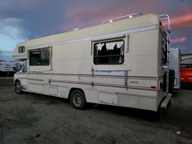 Winnebago Mini Winnie E350 Cutaway Van Image 2