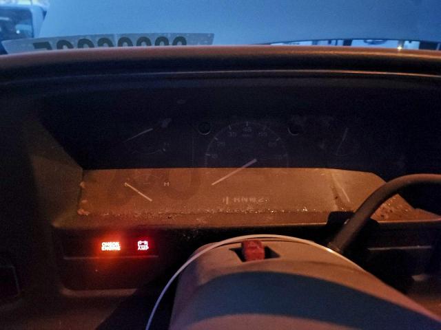 Winnebago Mini Winnie E350 Cutaway Van Image 10