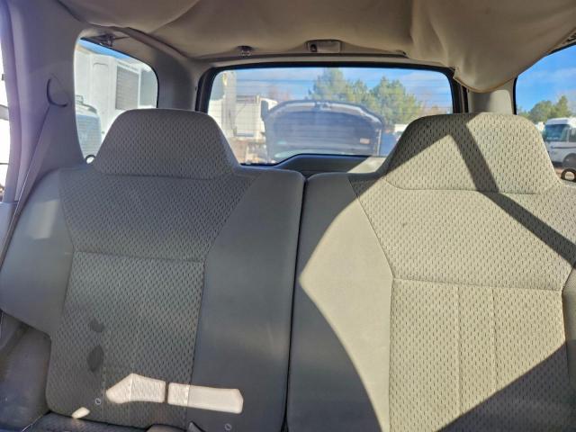 Nissan Xterra Xe Image 12