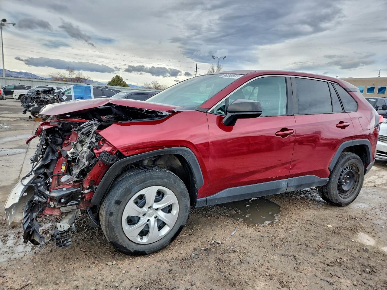 Toyota RAV4 Le Image 1