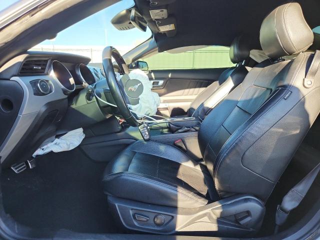 Ford Mustang Image 9