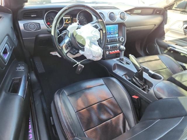 Ford Mustang Image 3