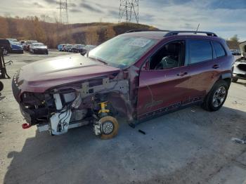  Salvage Jeep Cherokee