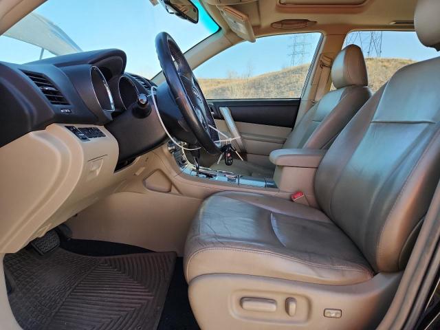 Toyota Highlander Base Image 6