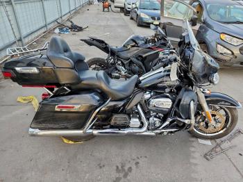  Salvage Harley-Davidson Fl