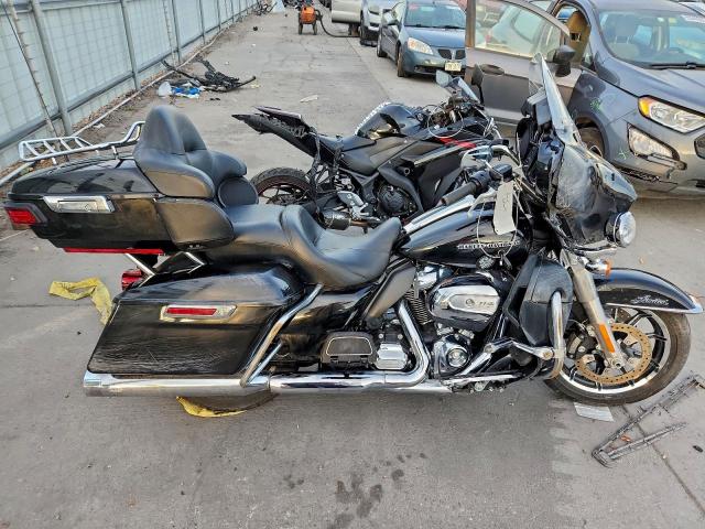  Salvage Harley-Davidson Fl
