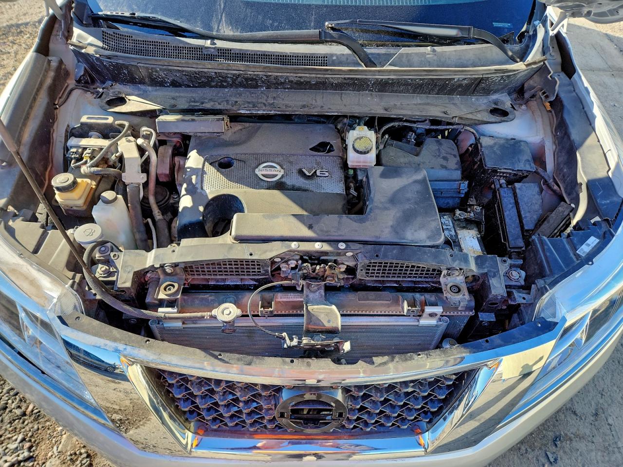 Nissan Pathfinder S Image 7