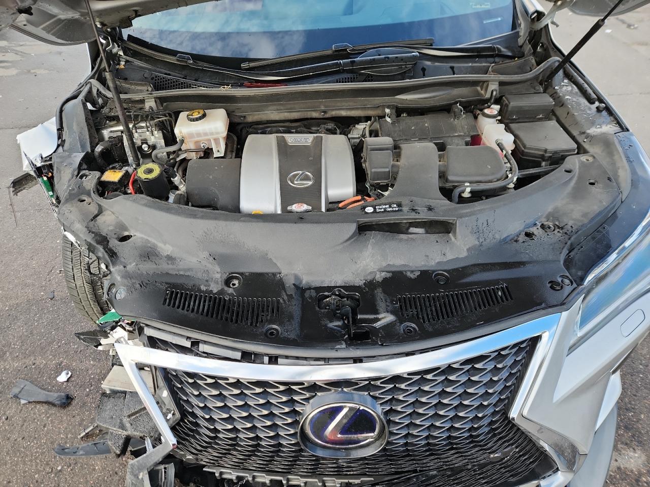 Lexus RX 450h Base Image 8