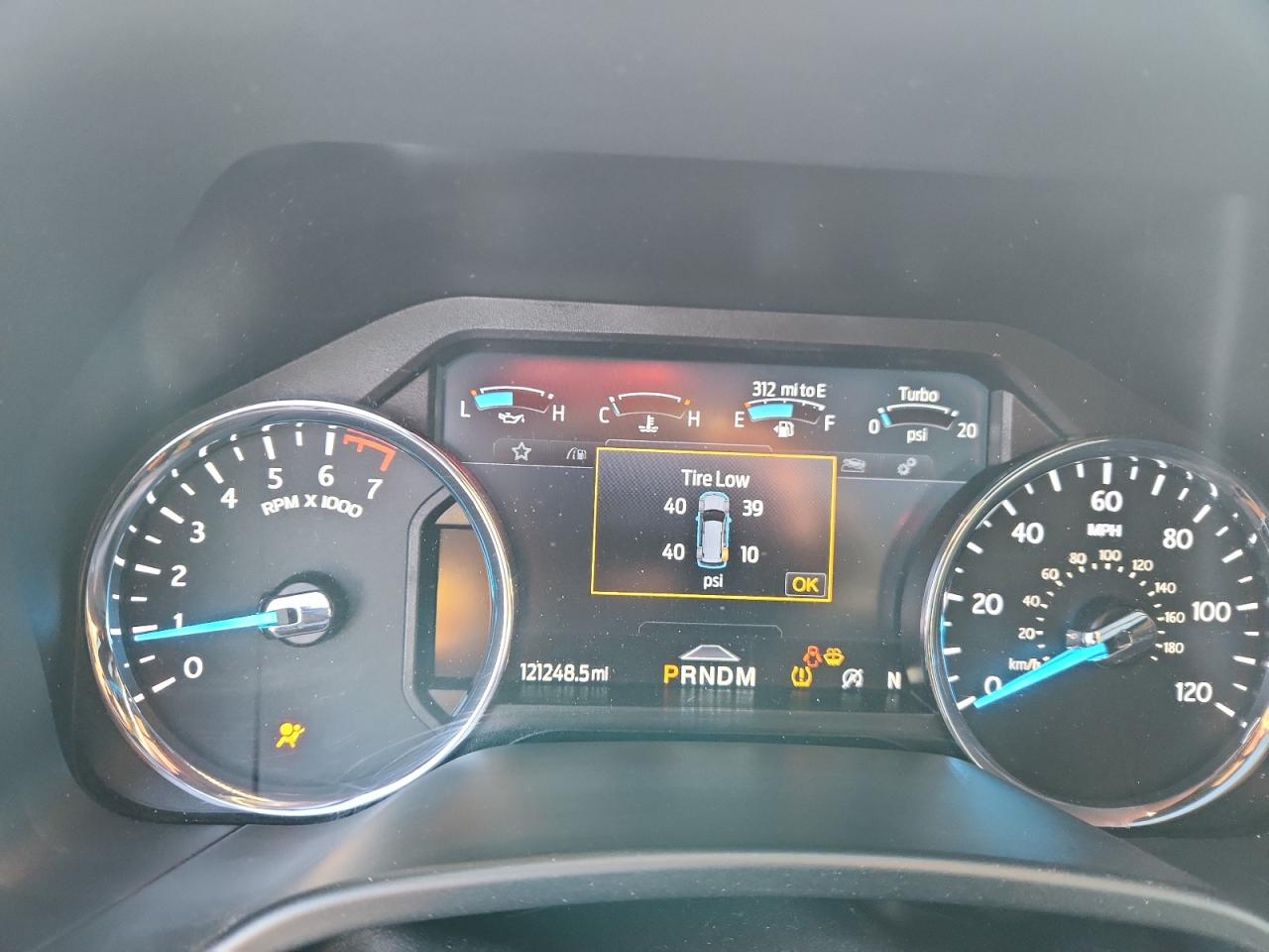 Ford Expedition Max Limited Image 8