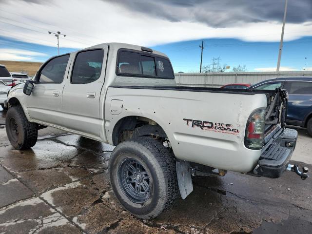 Toyota Tacoma Double Cab Image 3