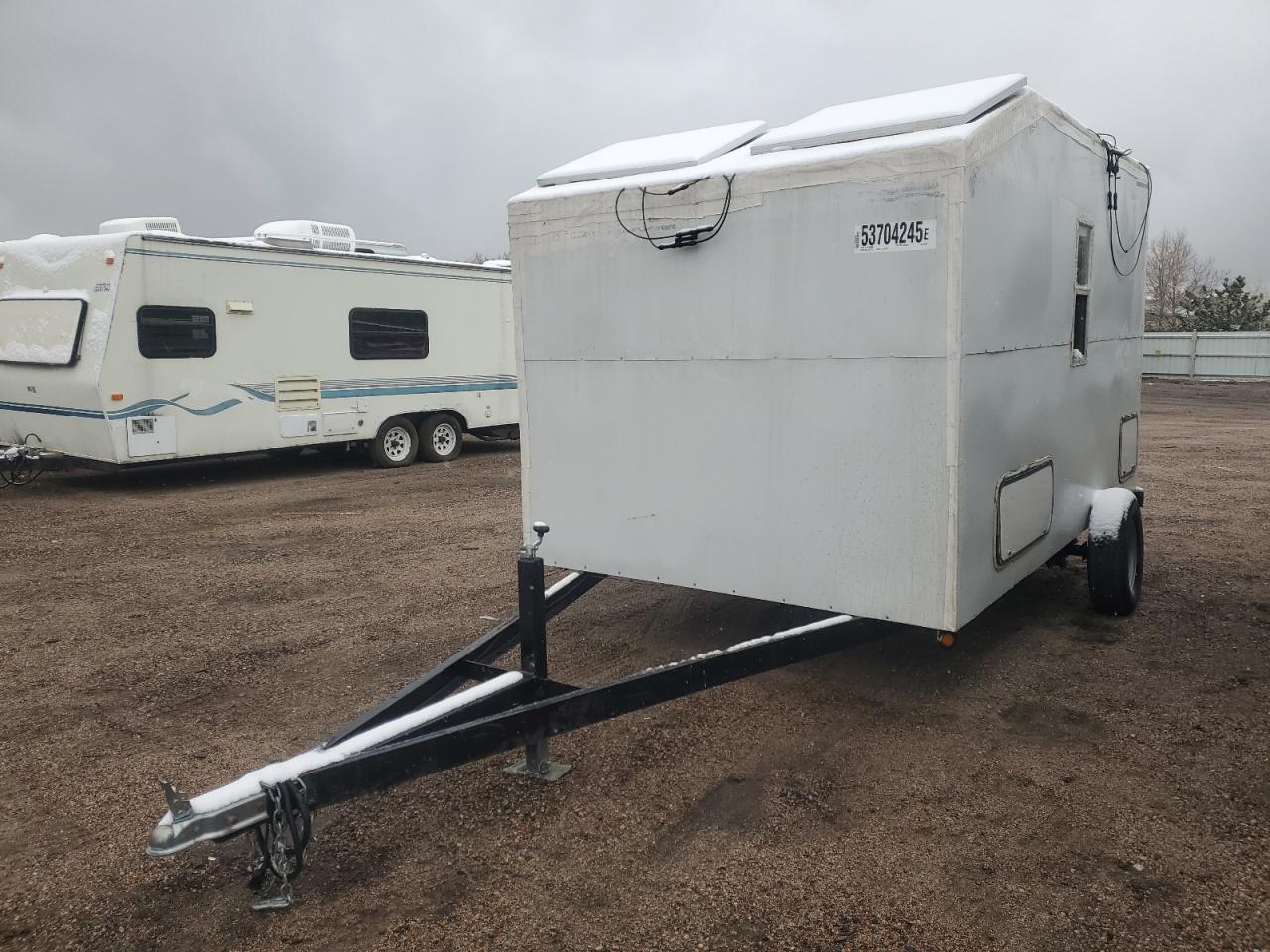 Zouj Travel Tra Image 8