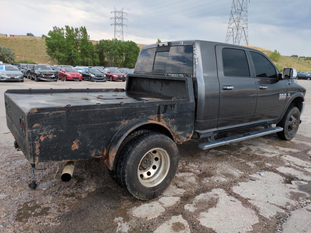 Ram 3500 Laramie Image 4