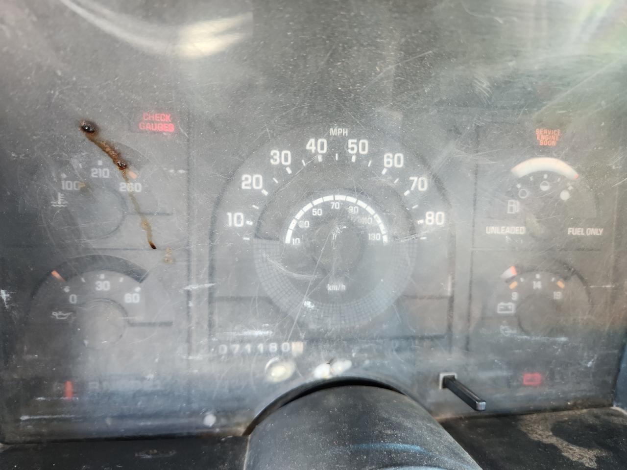 GMC G-series C2500 Image 9