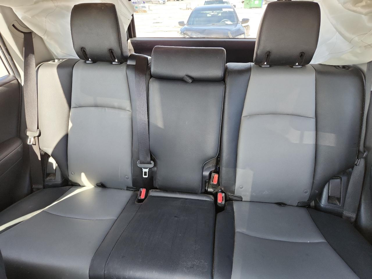 Toyota 4Runner Sr5/sr5 Premium Image 4