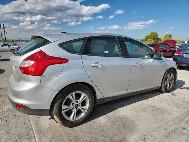 Ford Focus Se Image 11