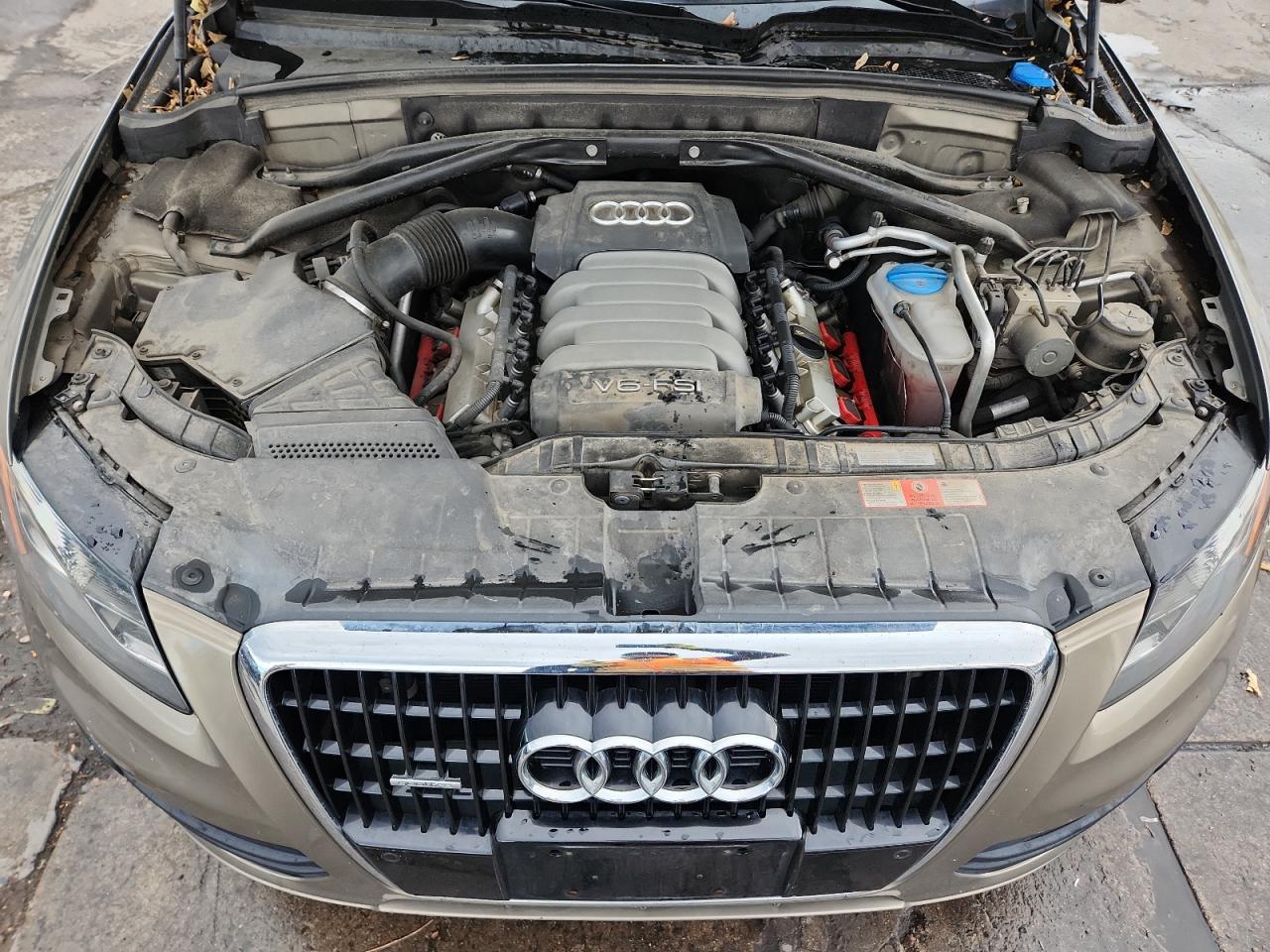 Audi Q5 3.2 Image 13