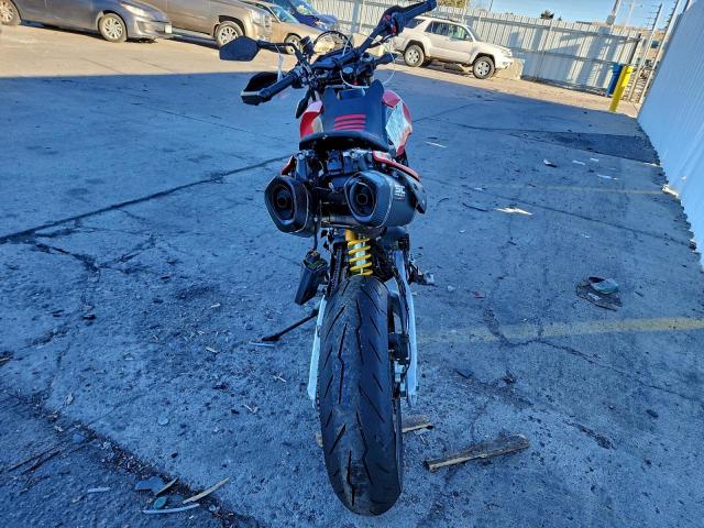 Ducati Hypermotar Image 9