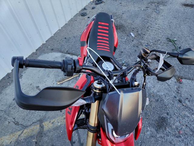Ducati Hypermotar Image 5