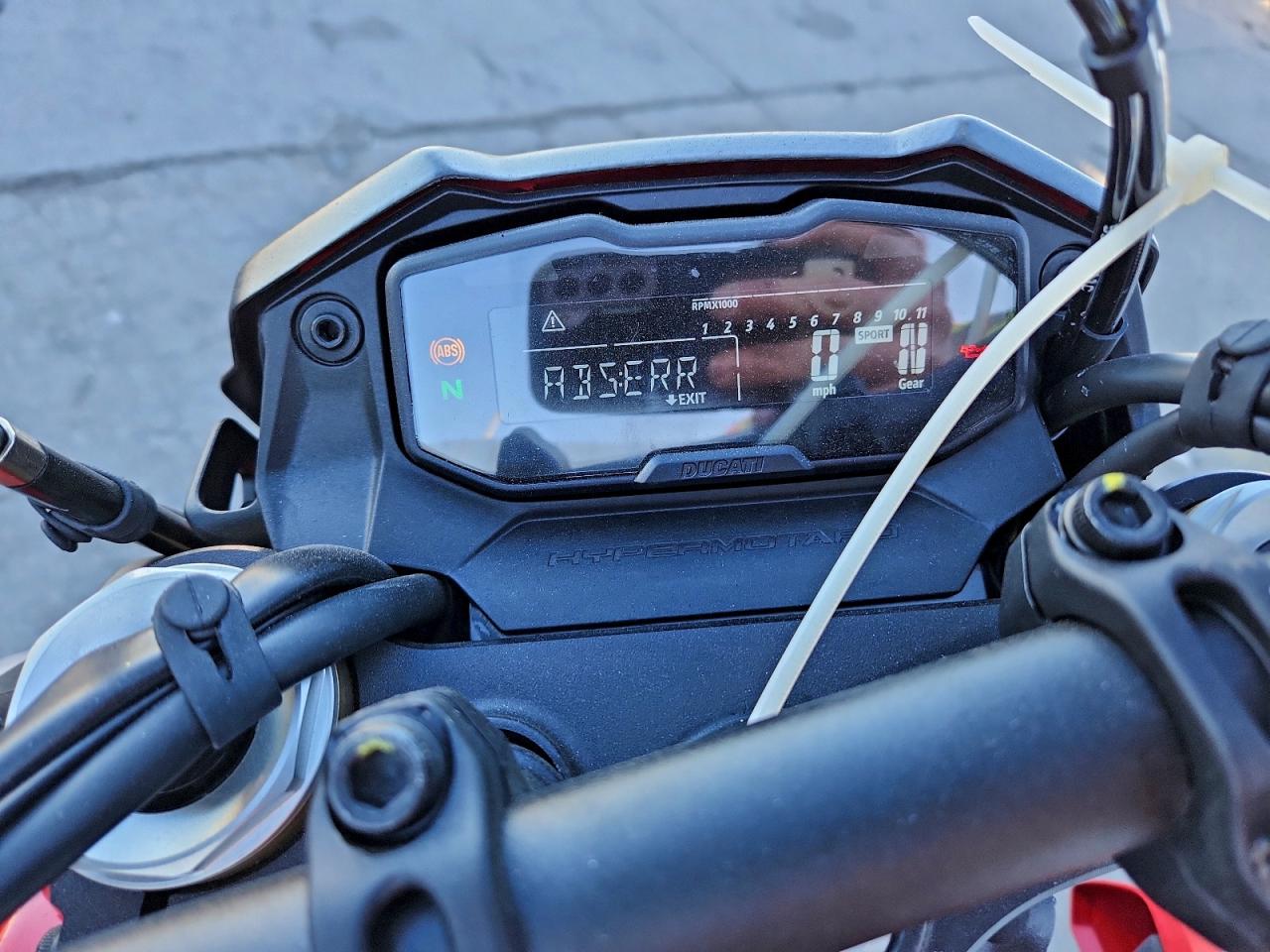 Ducati Hypermotar Image 4