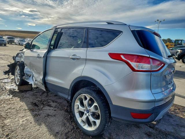 Ford Escape Titanium Image 8