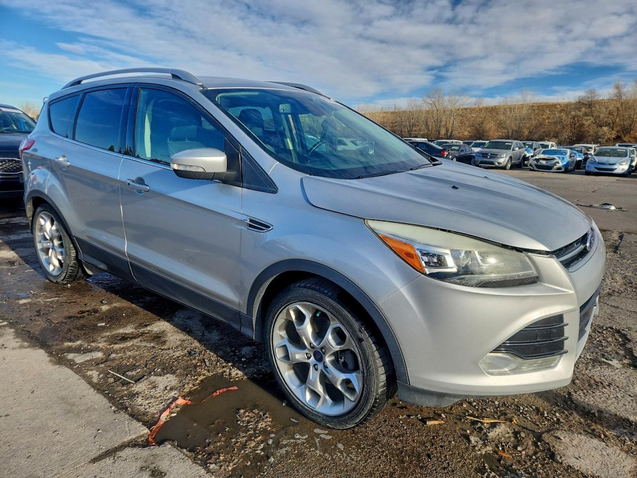 Ford Escape Titanium Image 4