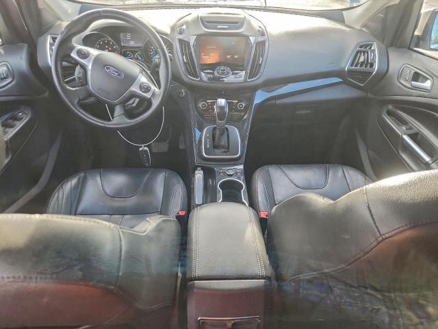 Ford Escape Titanium Image 3