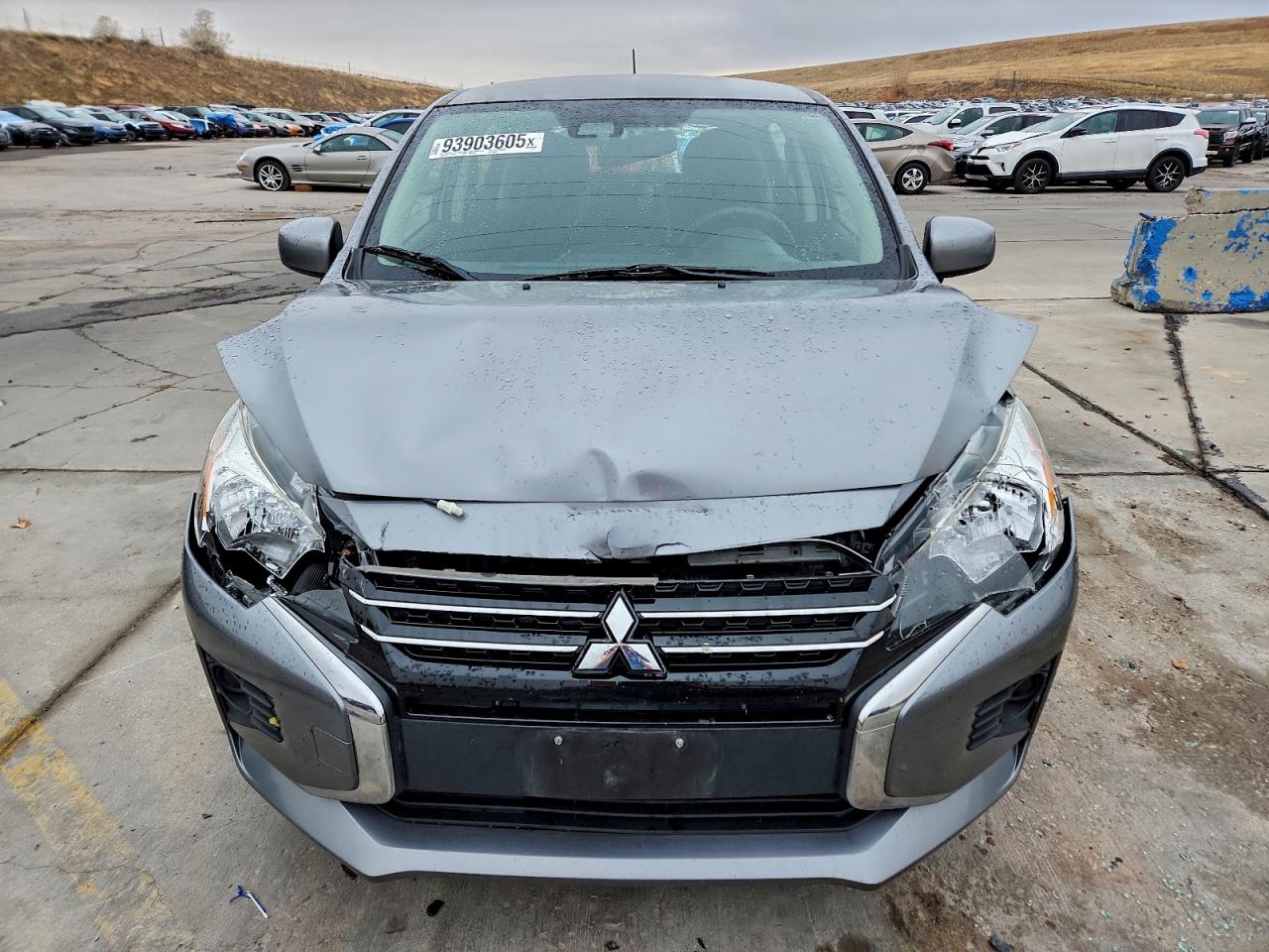 Mitsubishi Mirage Es Image 10