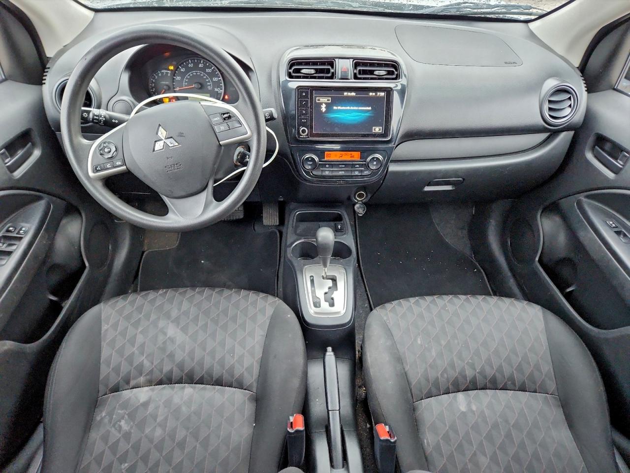 Mitsubishi Mirage Es Image 8