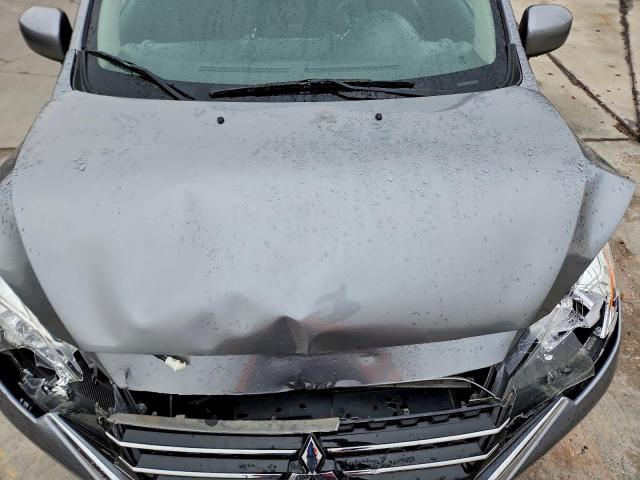 Mitsubishi Mirage Es Image 12