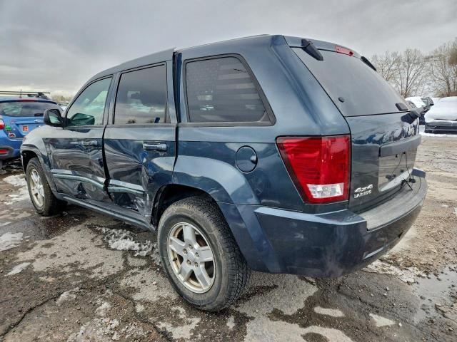 Jeep Grand Cherokee Laredo Image 8