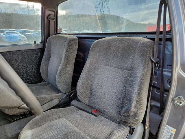 Toyota Pickup 1/2 Ton Short Wheelbase Stb Image 10