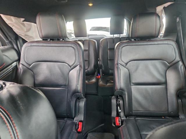 Ford Explorer Sport Image 2