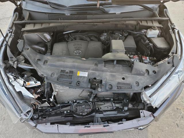 Toyota Highlander Le Image 11