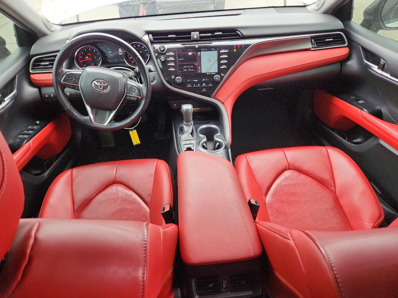 Toyota Camry Xse Image 7