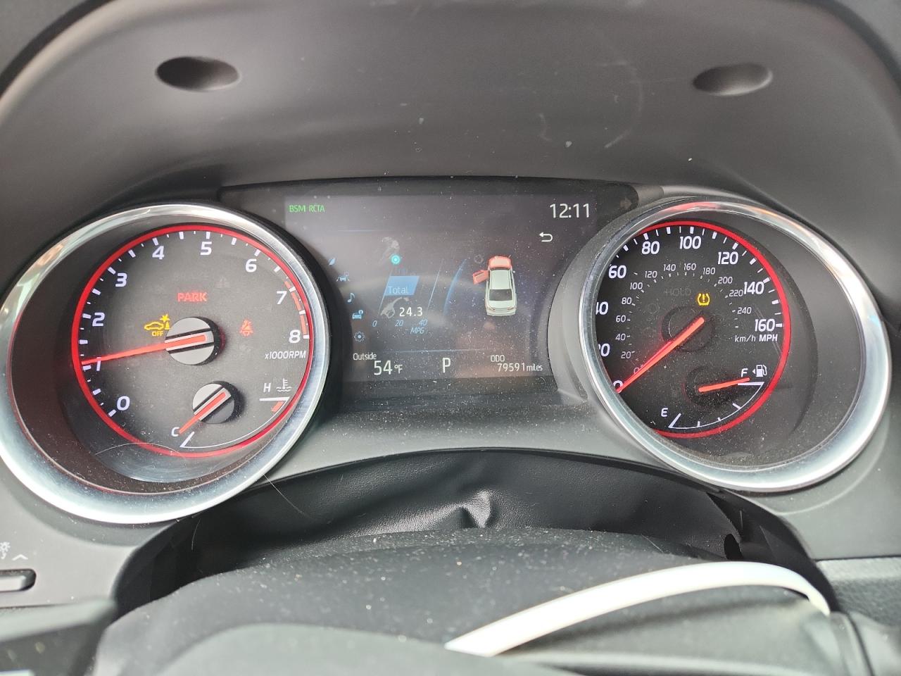 Toyota Camry Xse Image 12