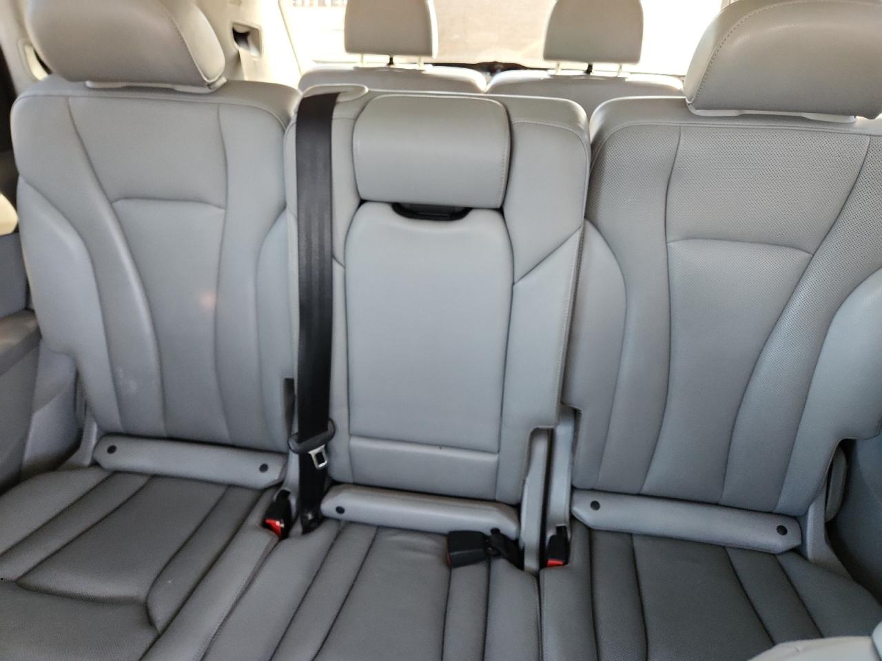 Audi Q7 Premium Plus Image 3