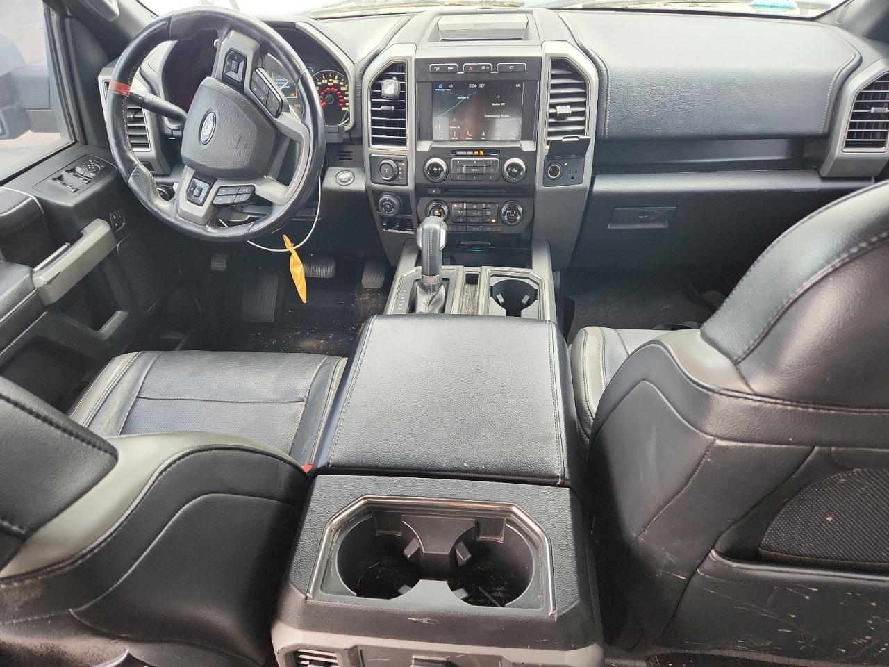 Ford F-150 Raptor Image 6