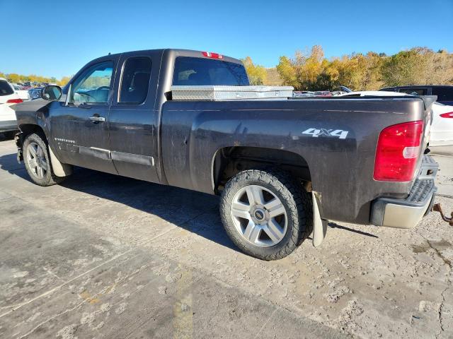 Chevrolet Silverado K1500 Image 12