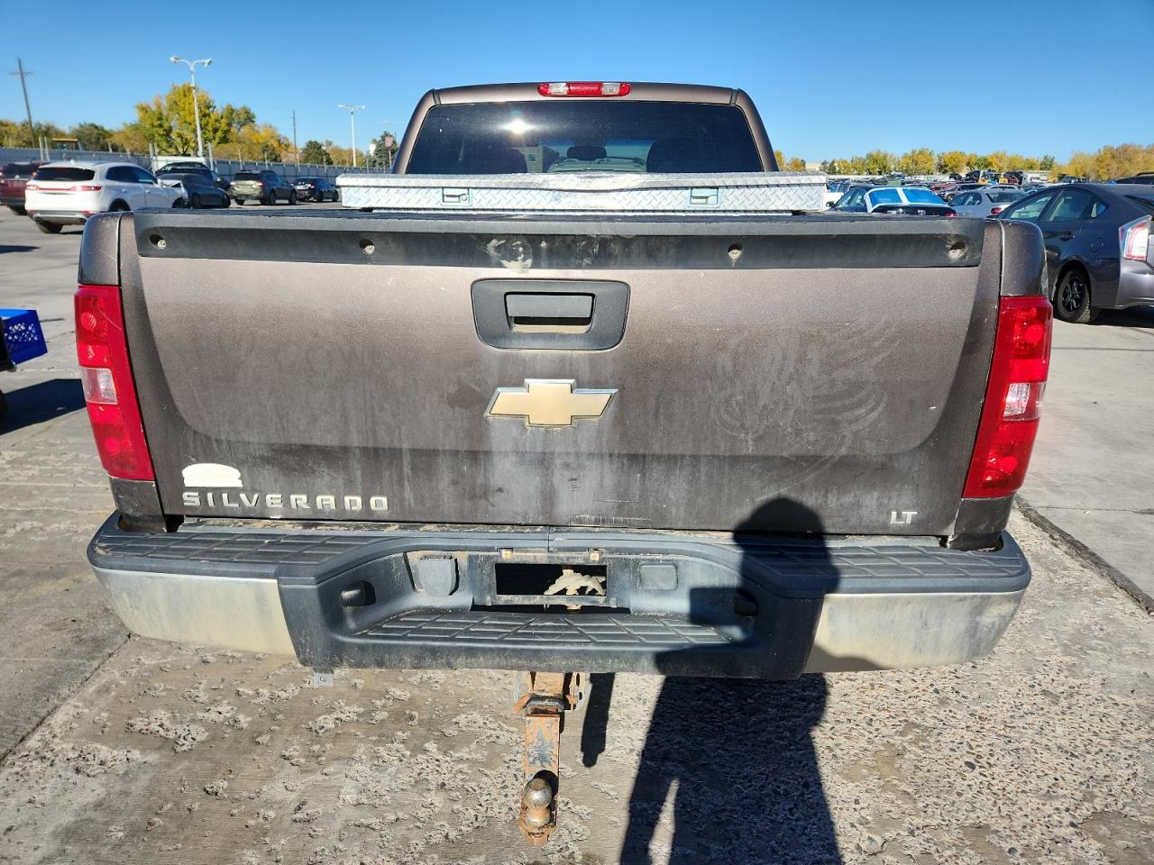 Chevrolet Silverado K1500 Image 3