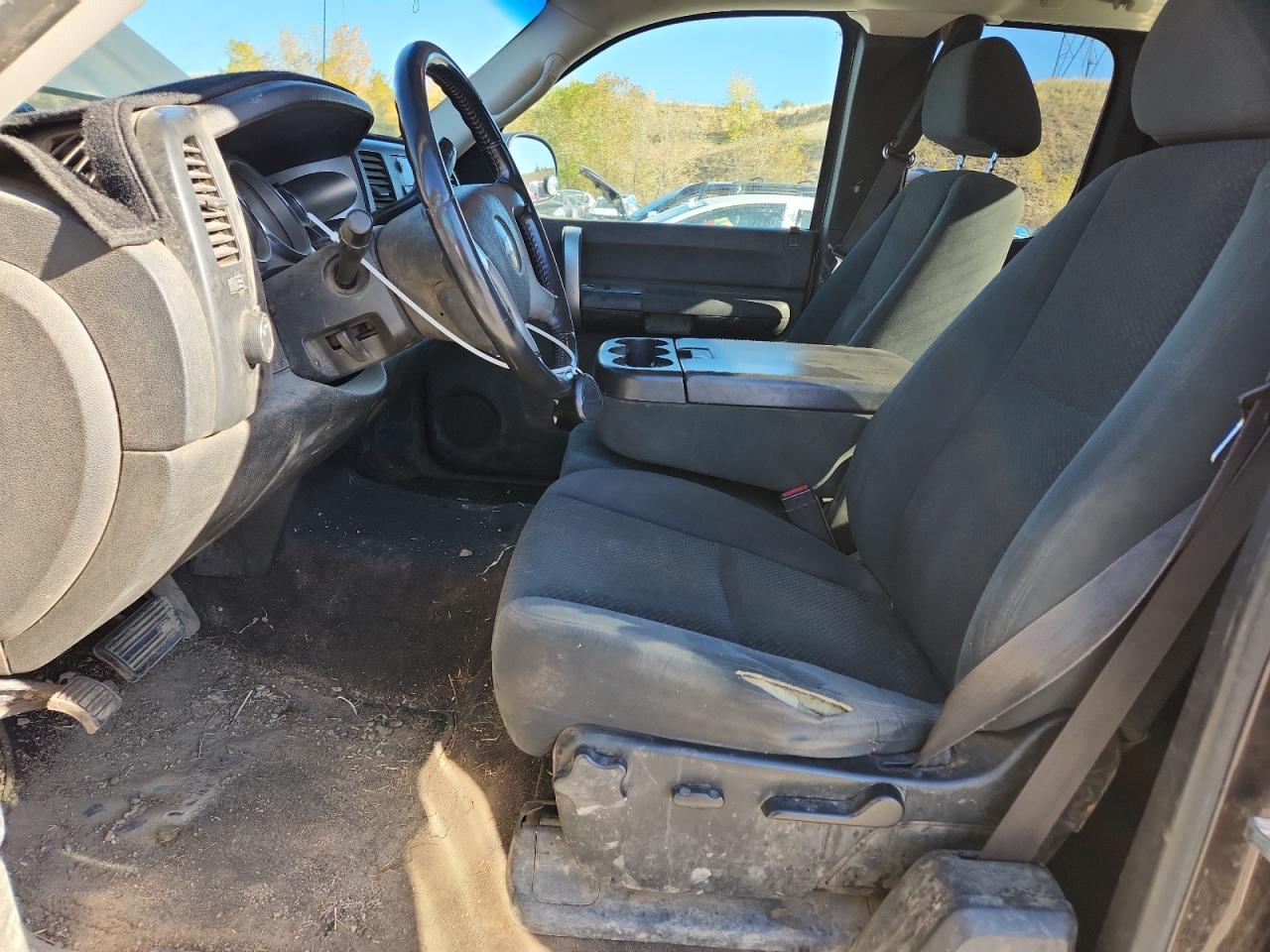 Chevrolet Silverado K1500 Image 8