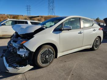  Salvage Nissan LEAF