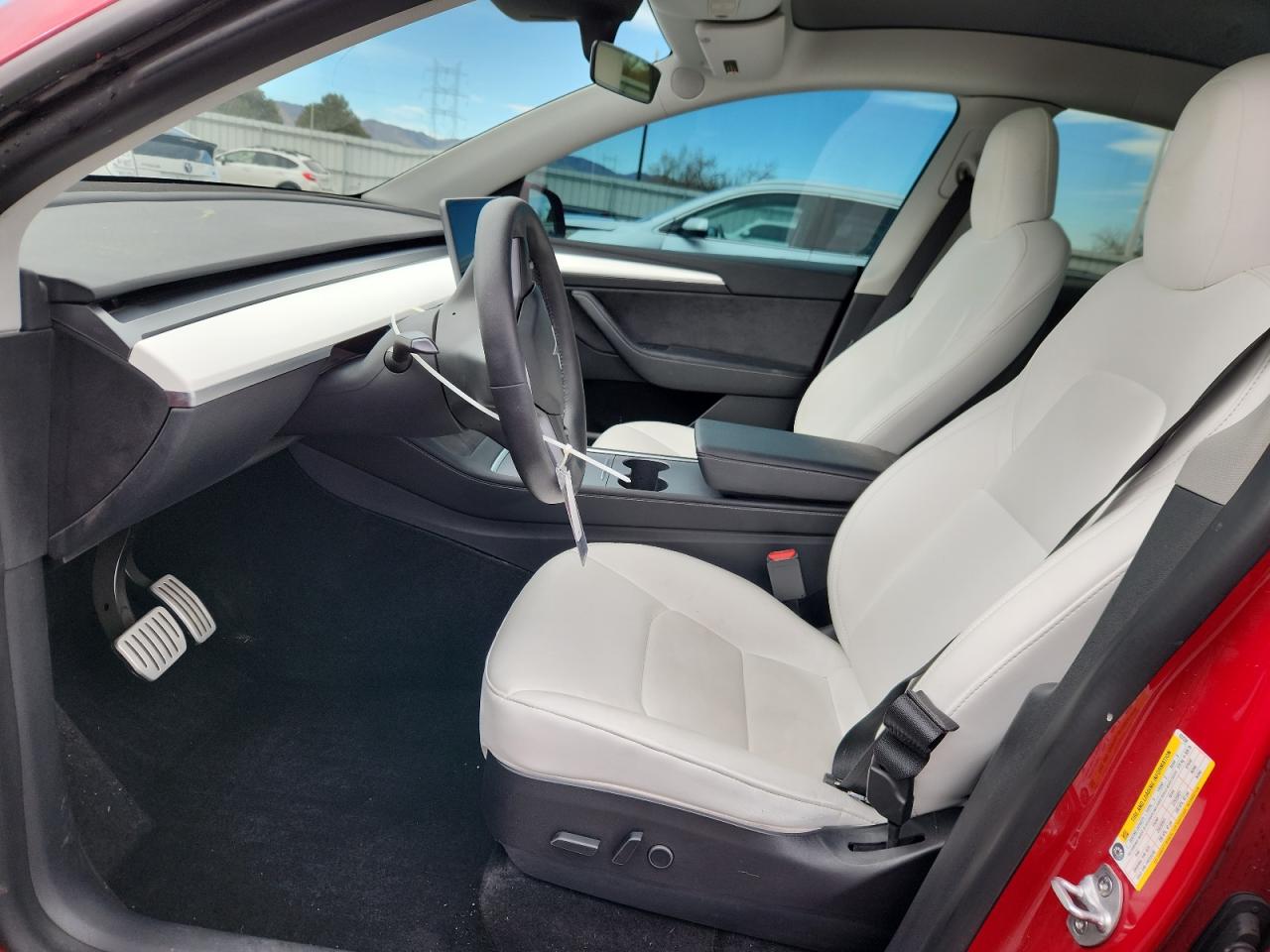 Tesla Model Y Image 12