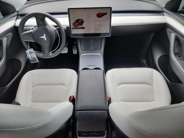 Tesla Model Y Image 2