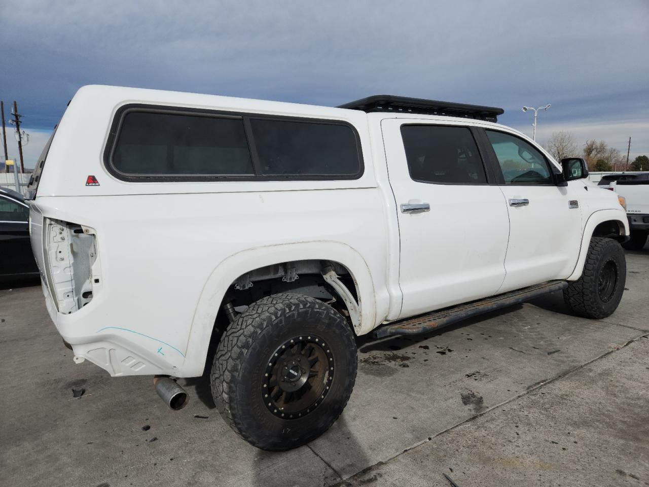 Toyota Tundra Crewmax 1794 Image 11