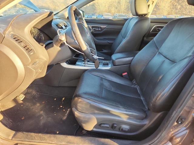 Nissan Altima 2.5 Image 4