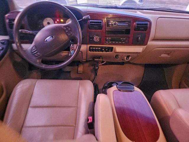 Ford F-550 Super Duty Image 4