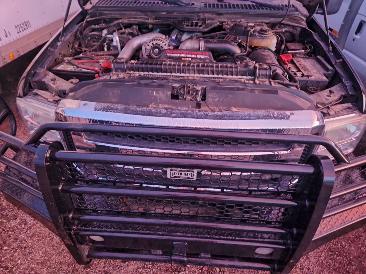 Ford F-550 Super Duty Image 5