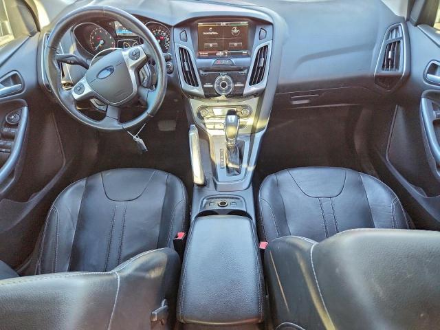 Ford Focus Titanium Image 9