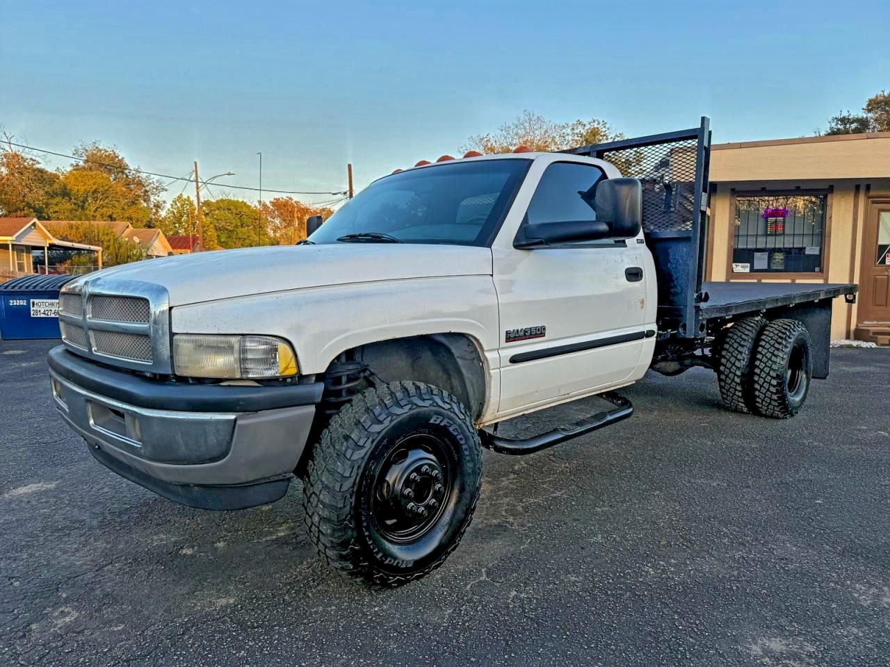 Dodge Ram 3500 Image 3