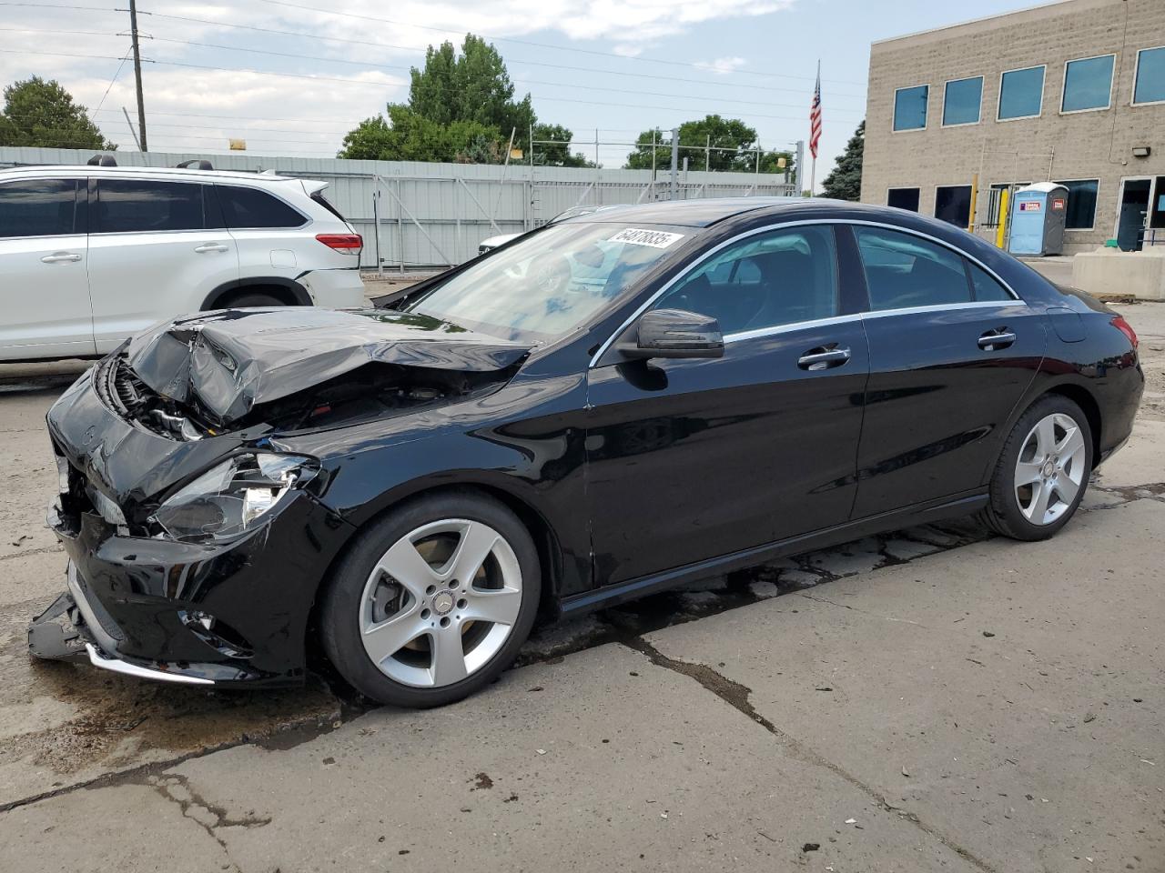 Mercedes-Benz Cla-class 250 4matic Image 1